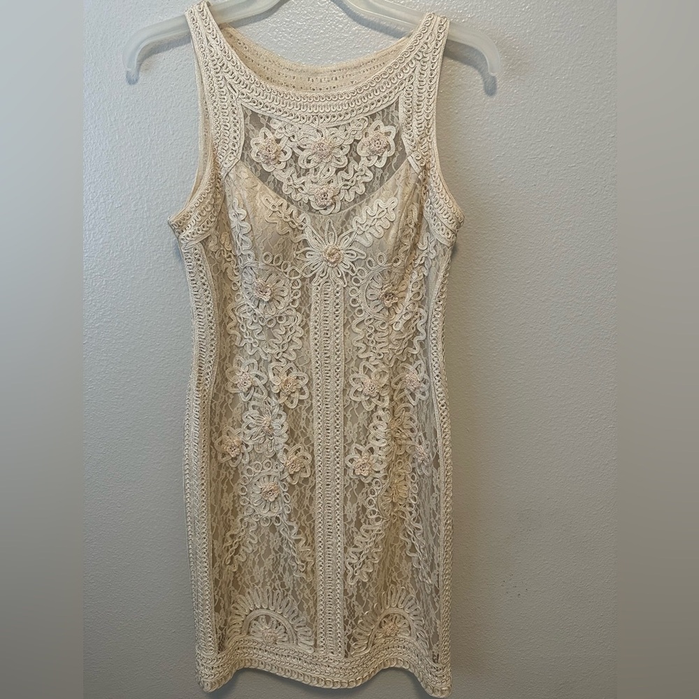 SUE WONG Nocturne Champagne Lace Embroidered Cocktail Dress Size 10
